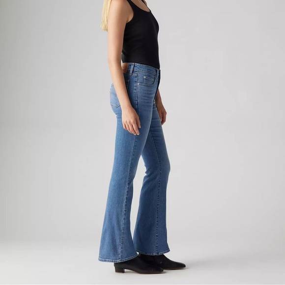 Levi’s 726 HIGH RISE FLARE WOMEN'S JEANS - Picture 4 of 9